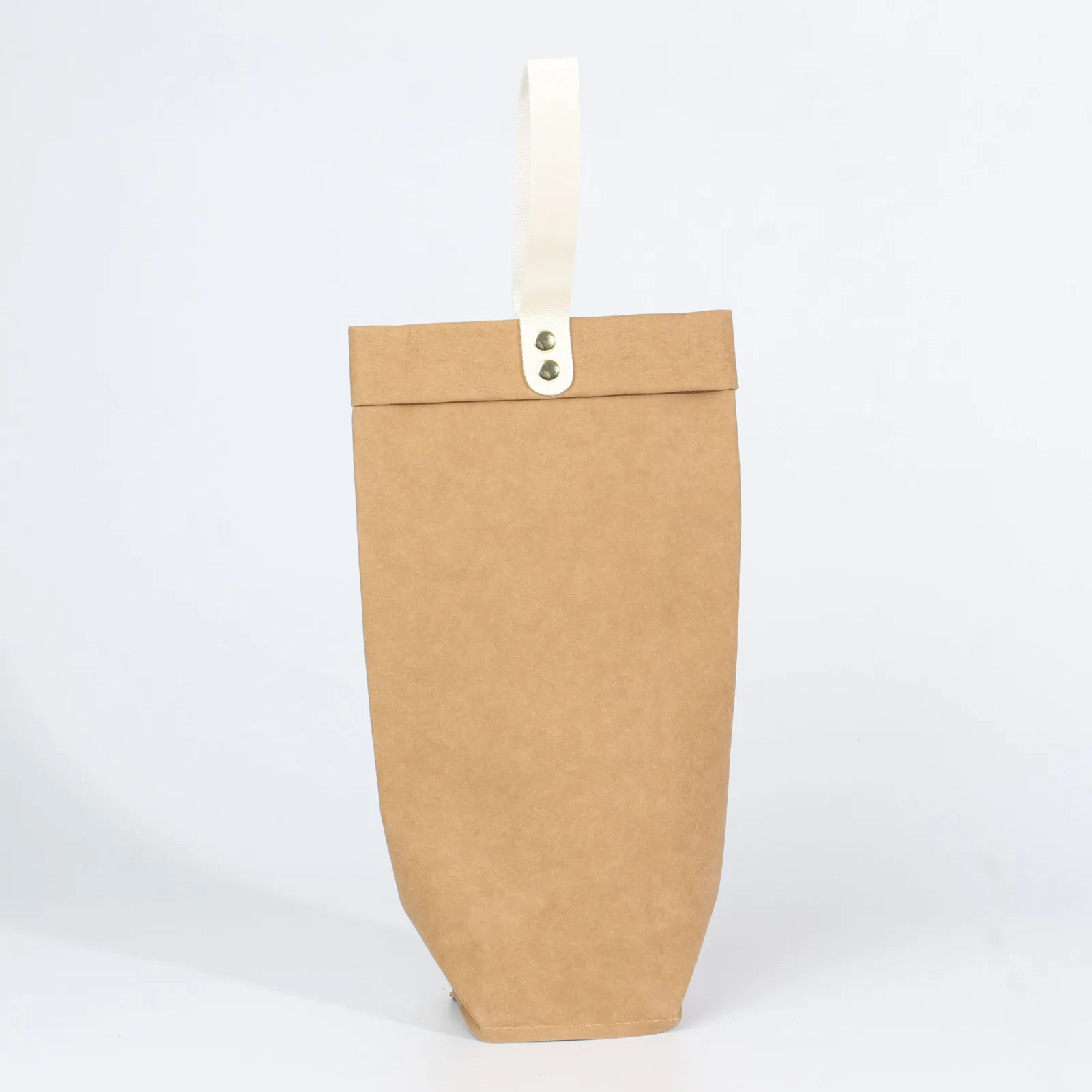 Washable Kraft Paper Wine Bag with Leather Handle 2