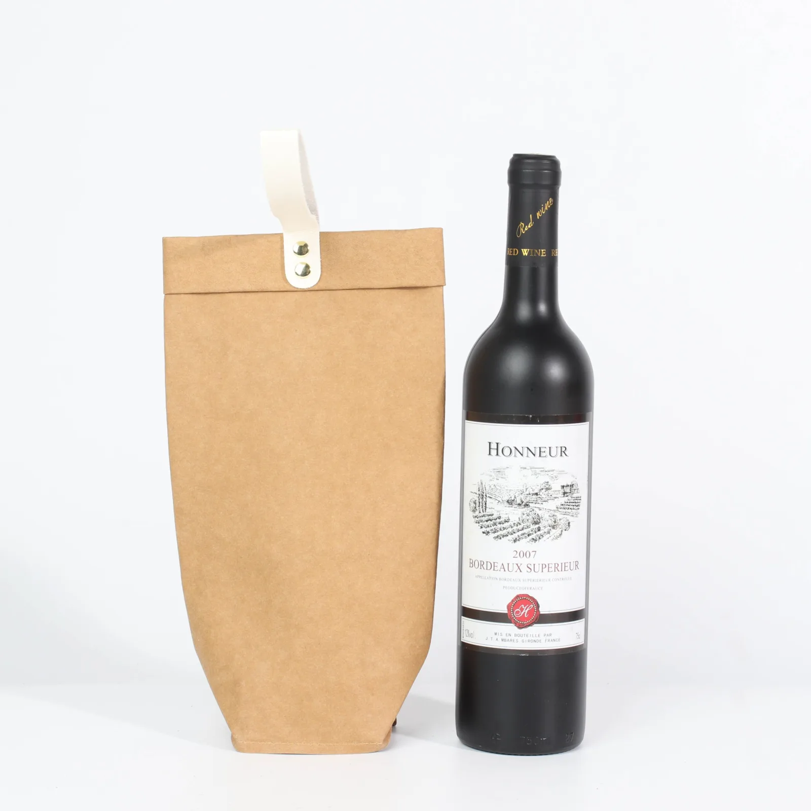 Washable Kraft Paper Wine Bag with Leather Handle 5